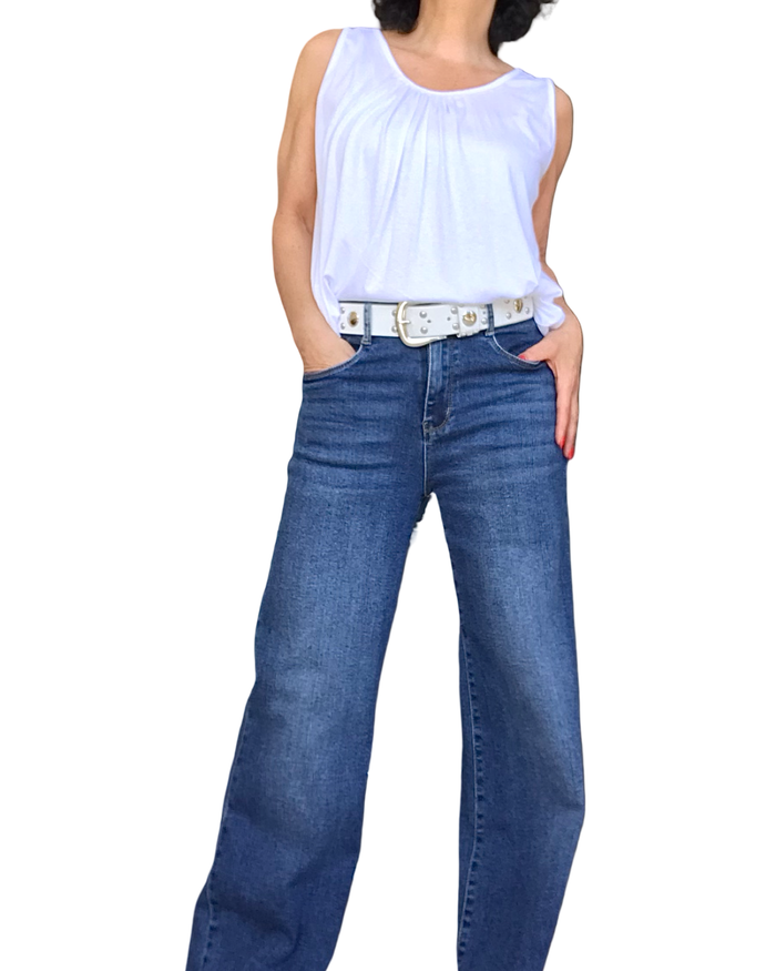 Camisole blanche élastique au bas