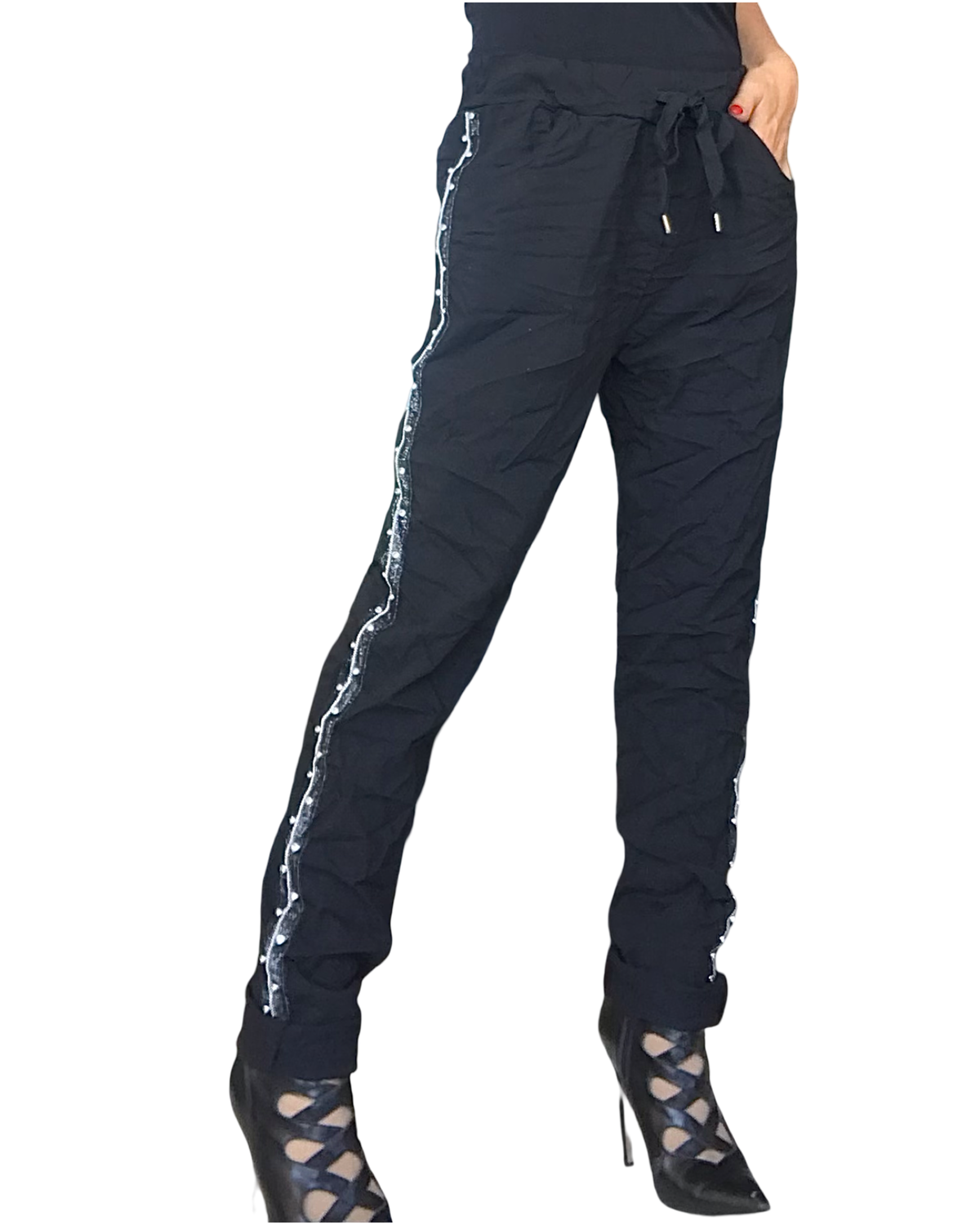 Pantalon noir à taille élastique avec cordon et ruban argenté sur les côtés – vue de face