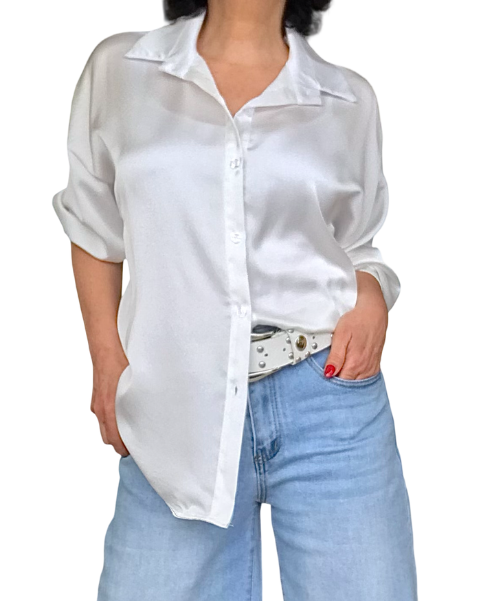 Chemise blanc cassé en satin à manche longue (livraison 17 mars)