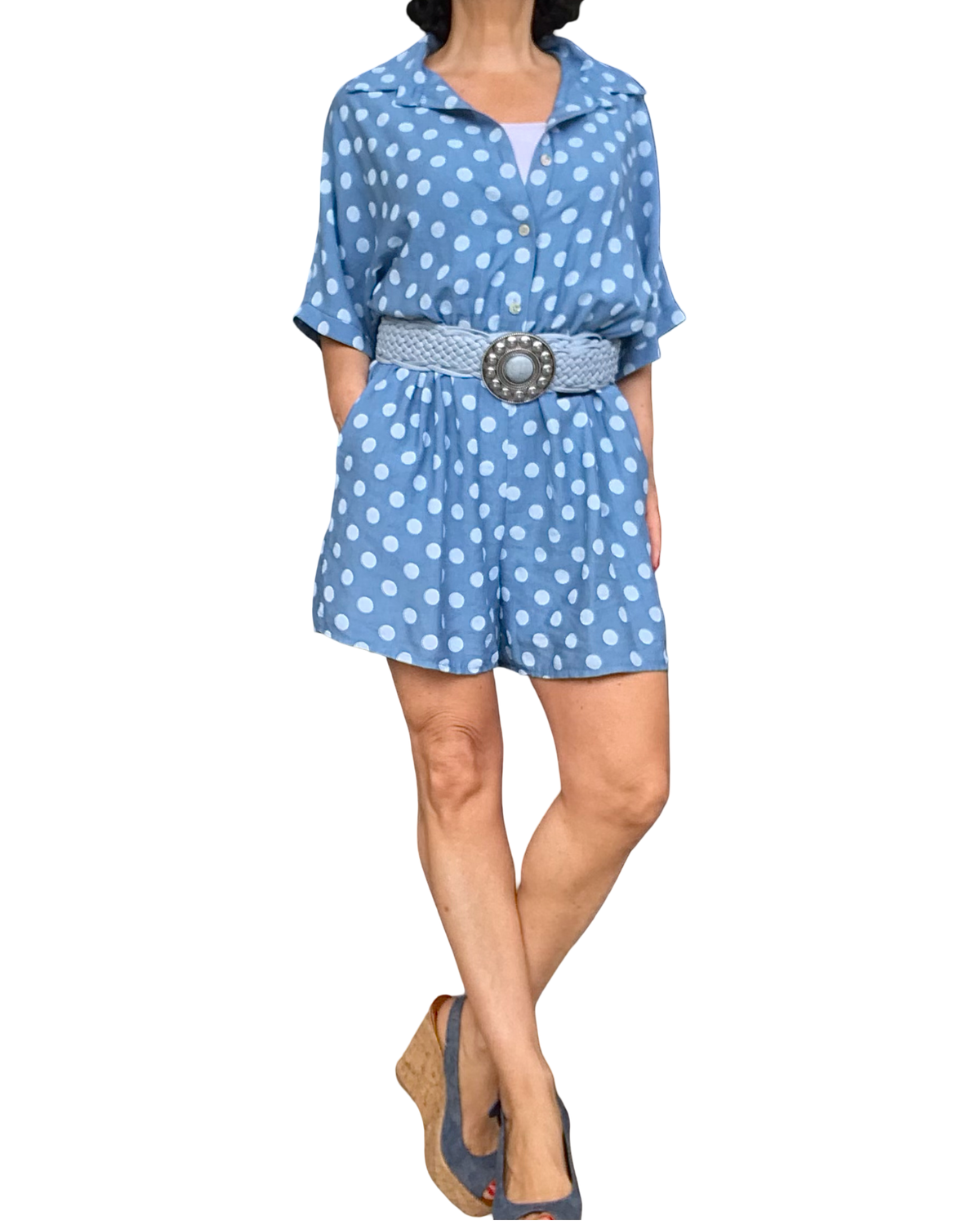 Jumpsuit court, manche courte, taille élastique, bleu à pois blancs