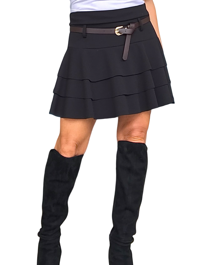 Jupe short noire taille élastique à volant