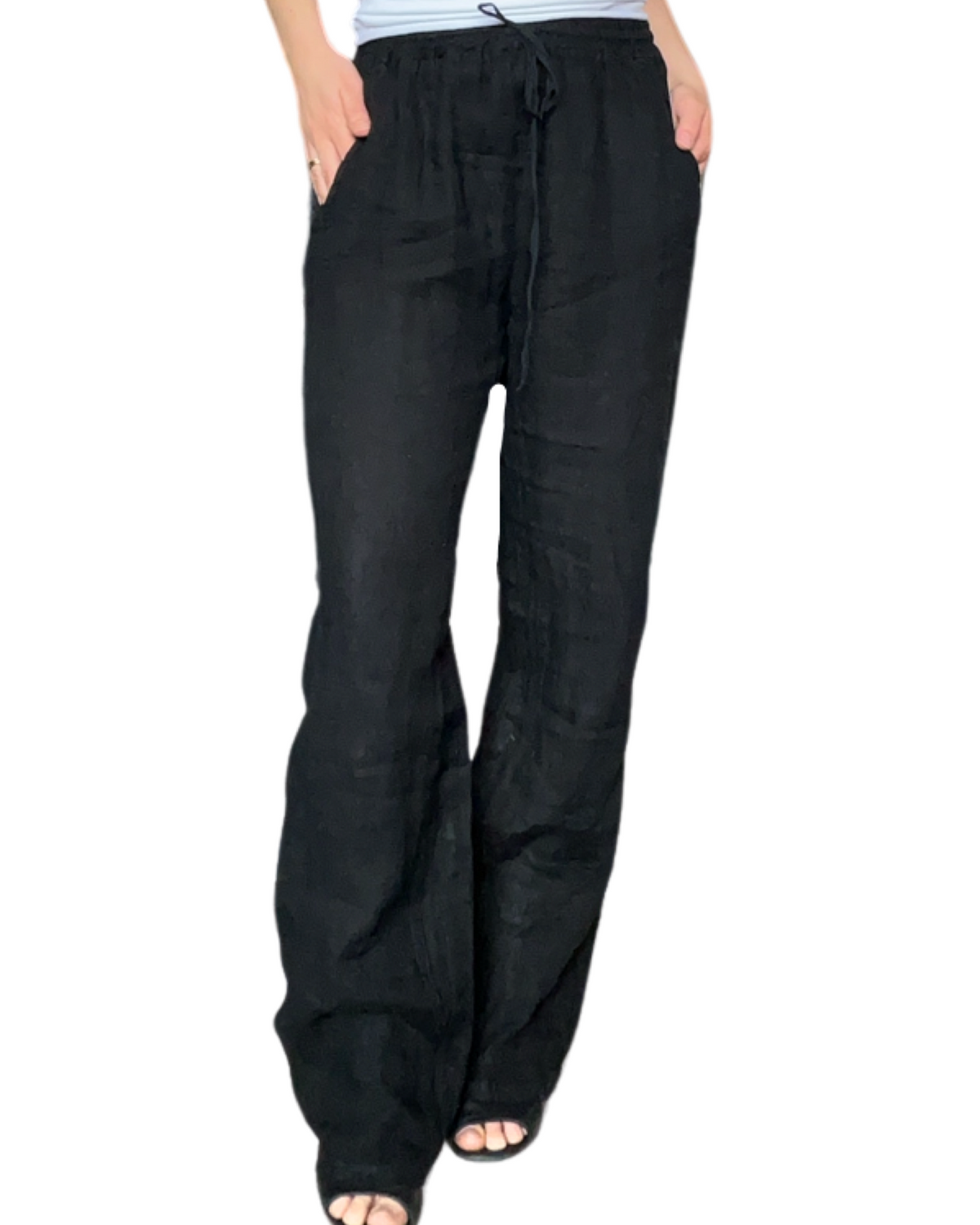 Pantalon droit noir pour femme en lin à taille élastique avec cordon.