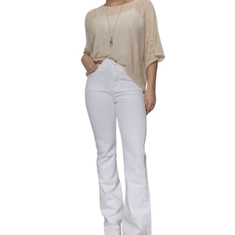 Pantalon blanc femme taille haute et blouse beige