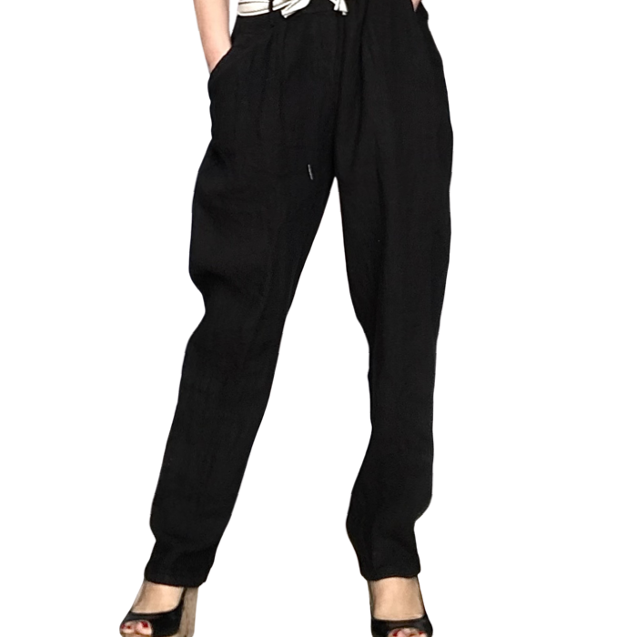 Pantalon en lin noir avec une taille élastique